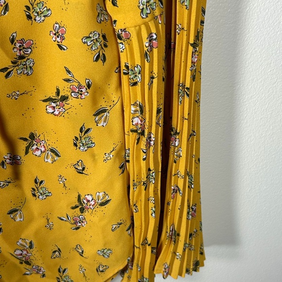 Ralph Lauren Women’s Mustard Floral Shirt - Picture 4 of 7